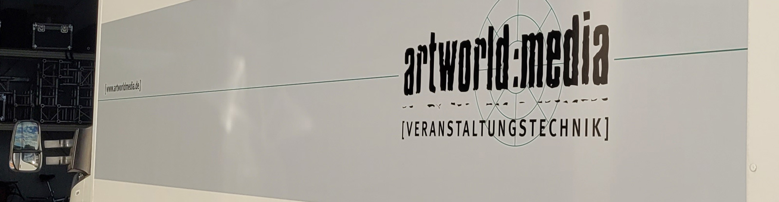 Iveco Daily LKW 7,2t zur Vermietung in unserem Materialpool - Eventtechnik und Veranstaltungstechnik artworld:media